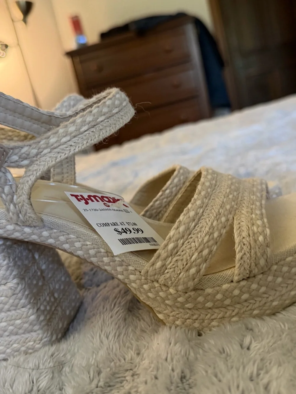 Dolce Vita Cream Braided Strap Block Heel Sandals - Picture 5 of 11